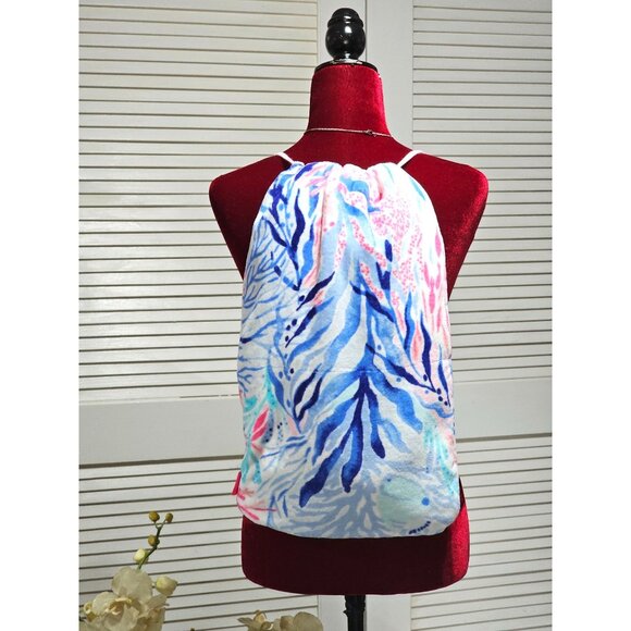 Lilly Pulitzer Women's Convertible Beach Towel Backpack KALEIDOSCOPE CORAL 230 - Picture 3 of 10